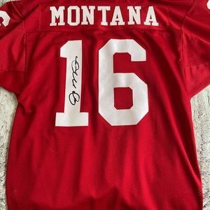 49ers Joe Montana signed jersey (unautenthicated)